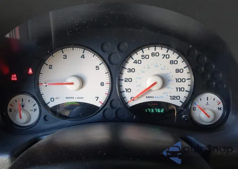 2003 Jeep Liberty Sport z USA, uszkodzony, nr VIN 1J4GK48K13W665572